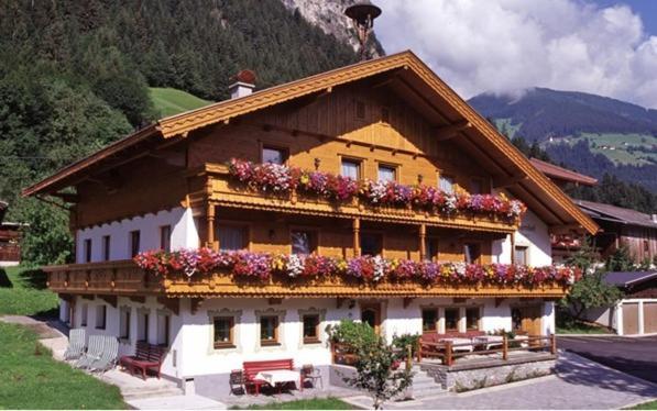 Walchenhof Hotell Mayrhofen Exteriör bild