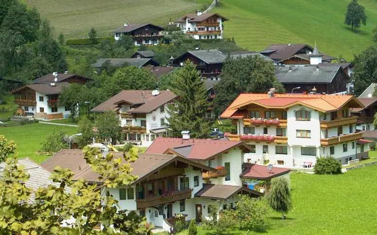 Walchenhof Hotell Mayrhofen Exteriör bild